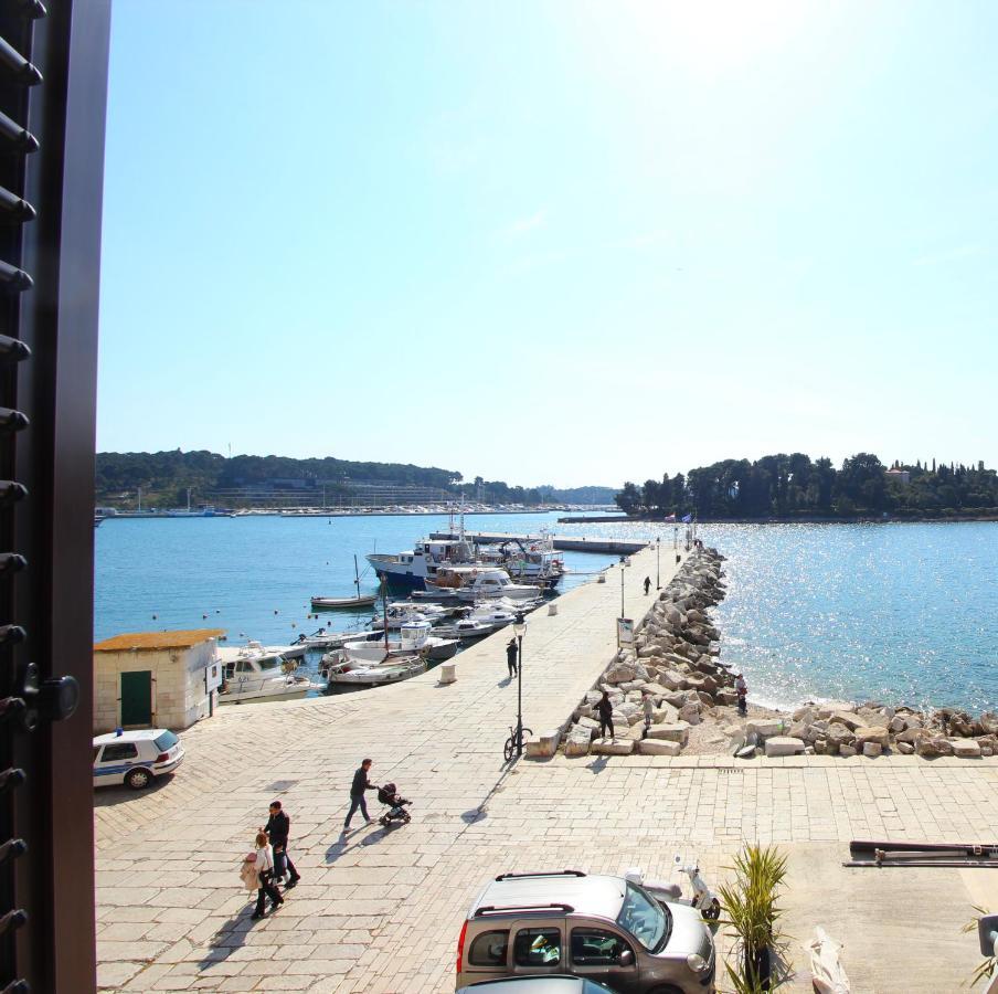 Appartamento Molo Grande - Sea View Rovigno Esterno foto