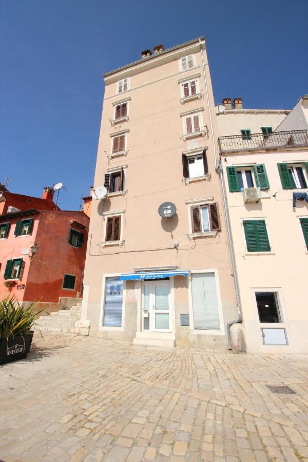 Appartamento Molo Grande - Sea View Rovigno Esterno foto